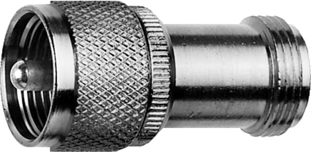 Telegaertner J01043A0831 UHF (m) / N (f) connector