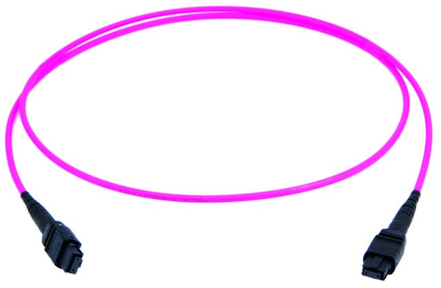 Telegaertner L00832A0006 MPO PC female patchkabel
