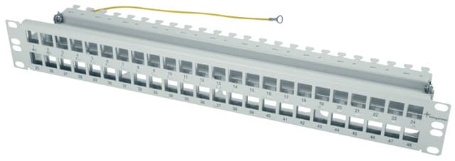 Telegaertner H02025A0241 19" Frontplatte, 1.5 HU, 48 Ports, Schwarz