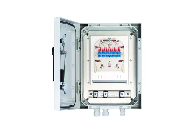 Telegaertner H02050A0339 RDB with 6 LC Duplex Adaptors